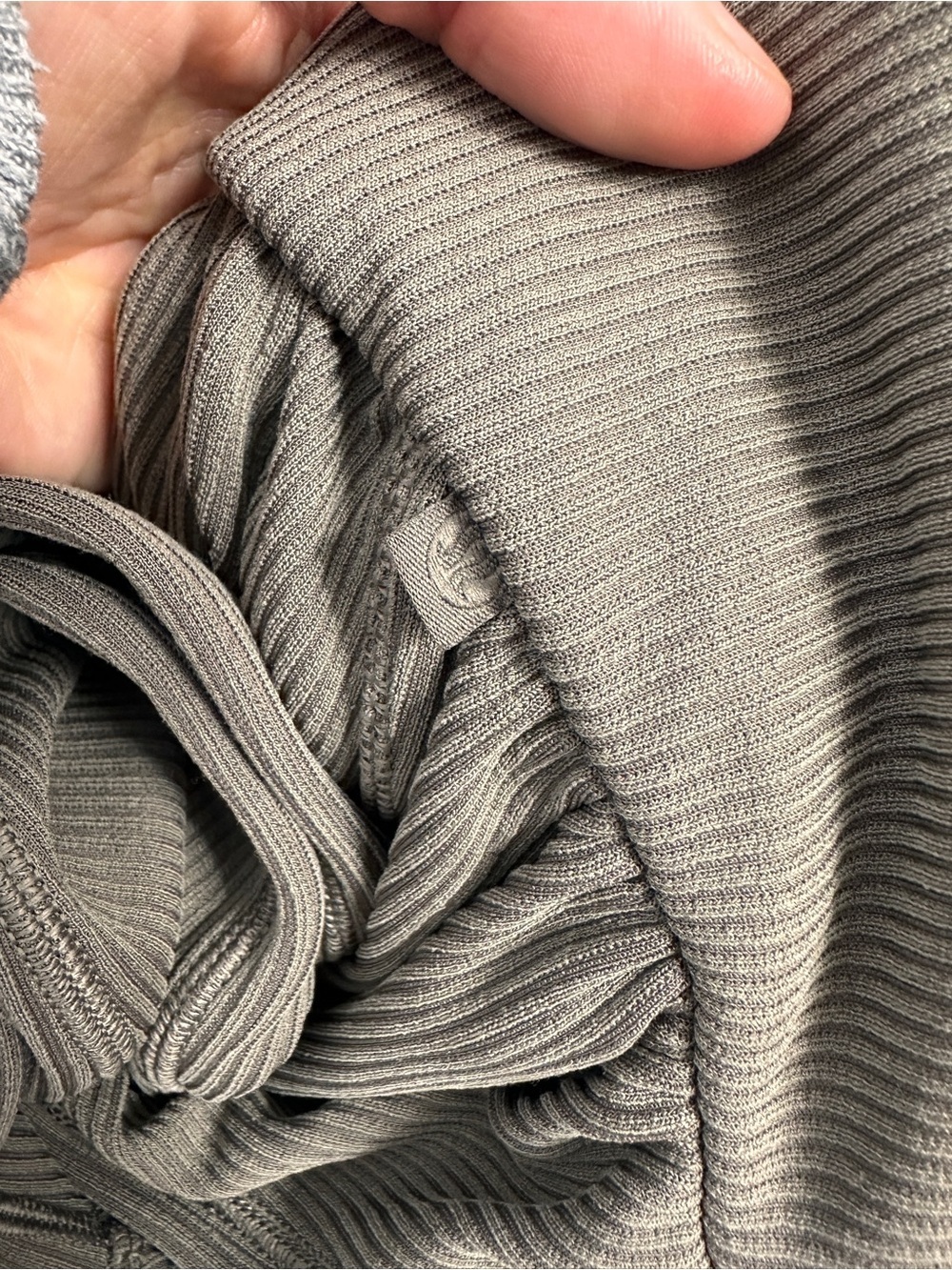Lululemon Ribbed Softstreme Cropped Jacket size 2 - Picture 7 of 7